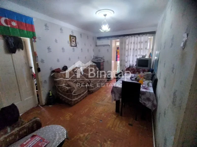 Satılır 2 otaqlı köhnə tikili 50 m², Əhmədli m.