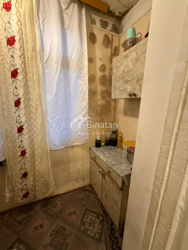 Satılır 1 otaqlı köhnə tikili 42 m², İnşaatçılar m. — şəkil 8