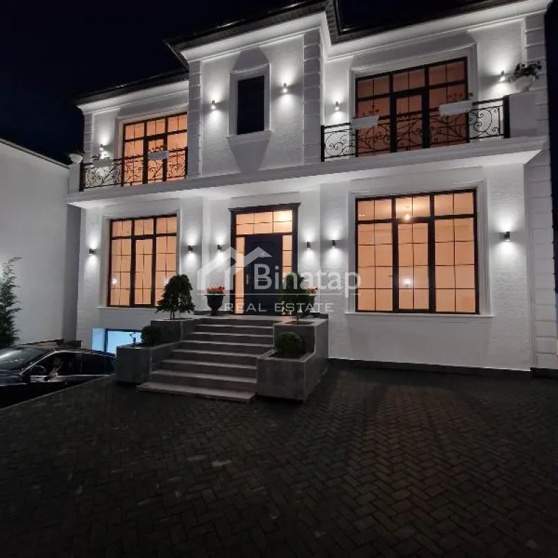 Satılır 7 otaqlı həyət evi / bağ evi 450 m², Badamdar qəs. — şəkil 4