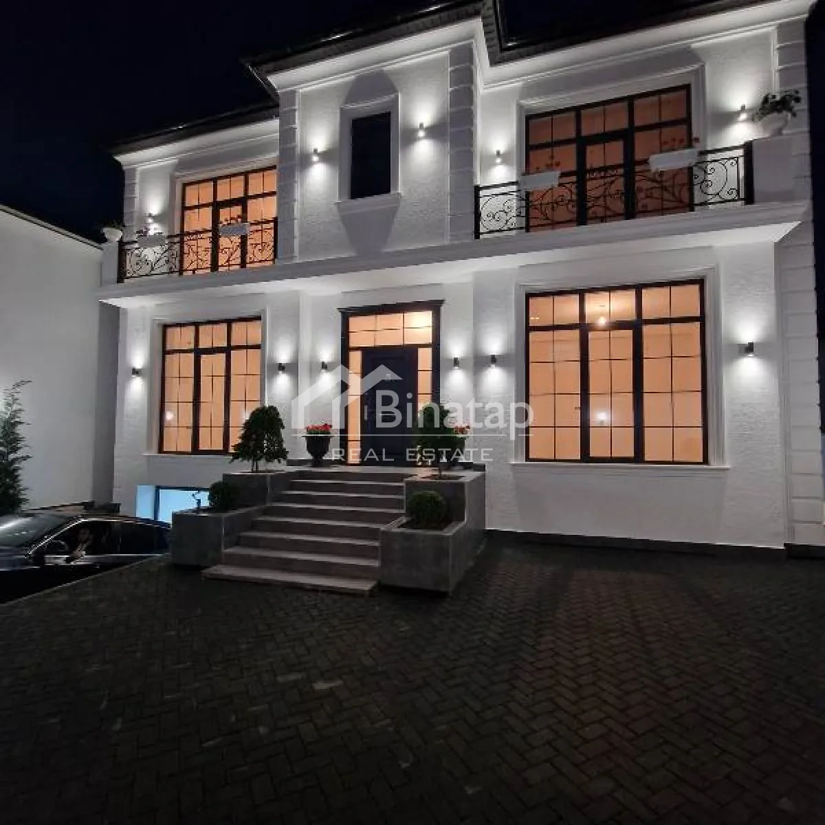 Satılır 7 otaqlı həyət evi / bağ evi 450 m², Badamdar qəs. — şəkil 4