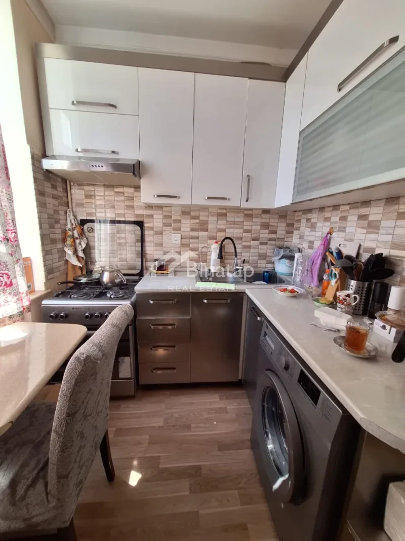 Satılır 2 otaqlı köhnə tikili 55 m², Nizami m. — şəkil 7