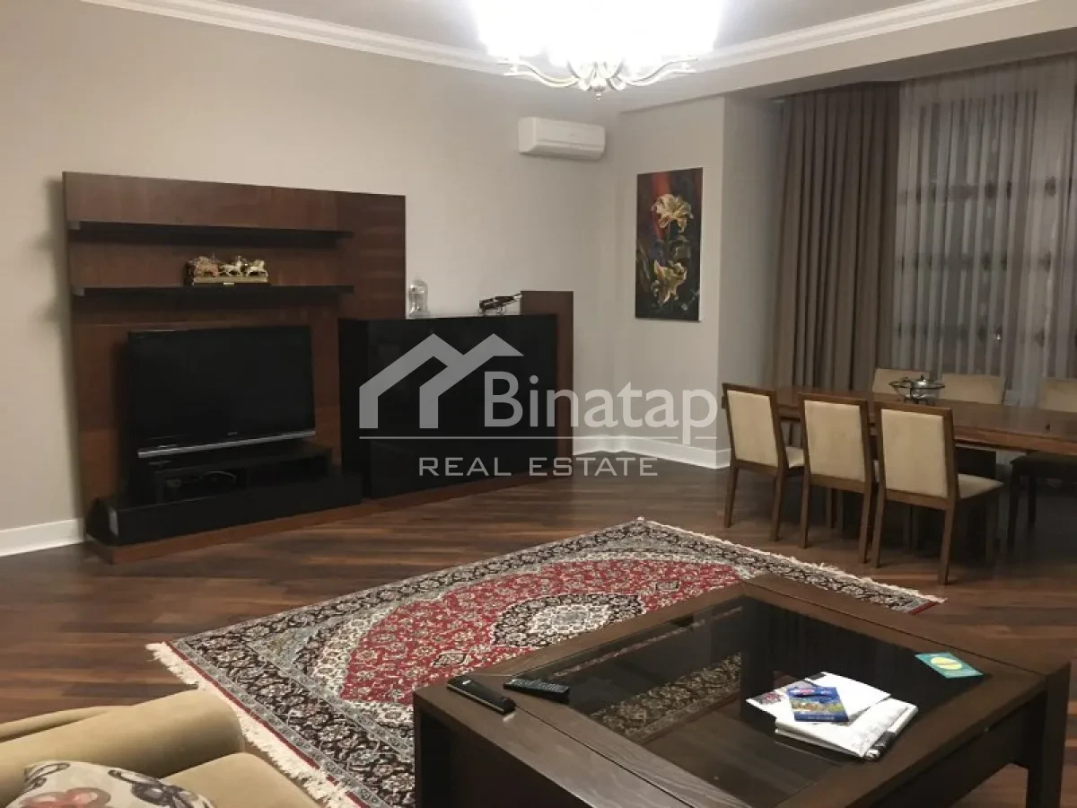İcarəyə verilir 3 otaqlı yeni tikili 160 m², 28 May m. — şəkil 2
