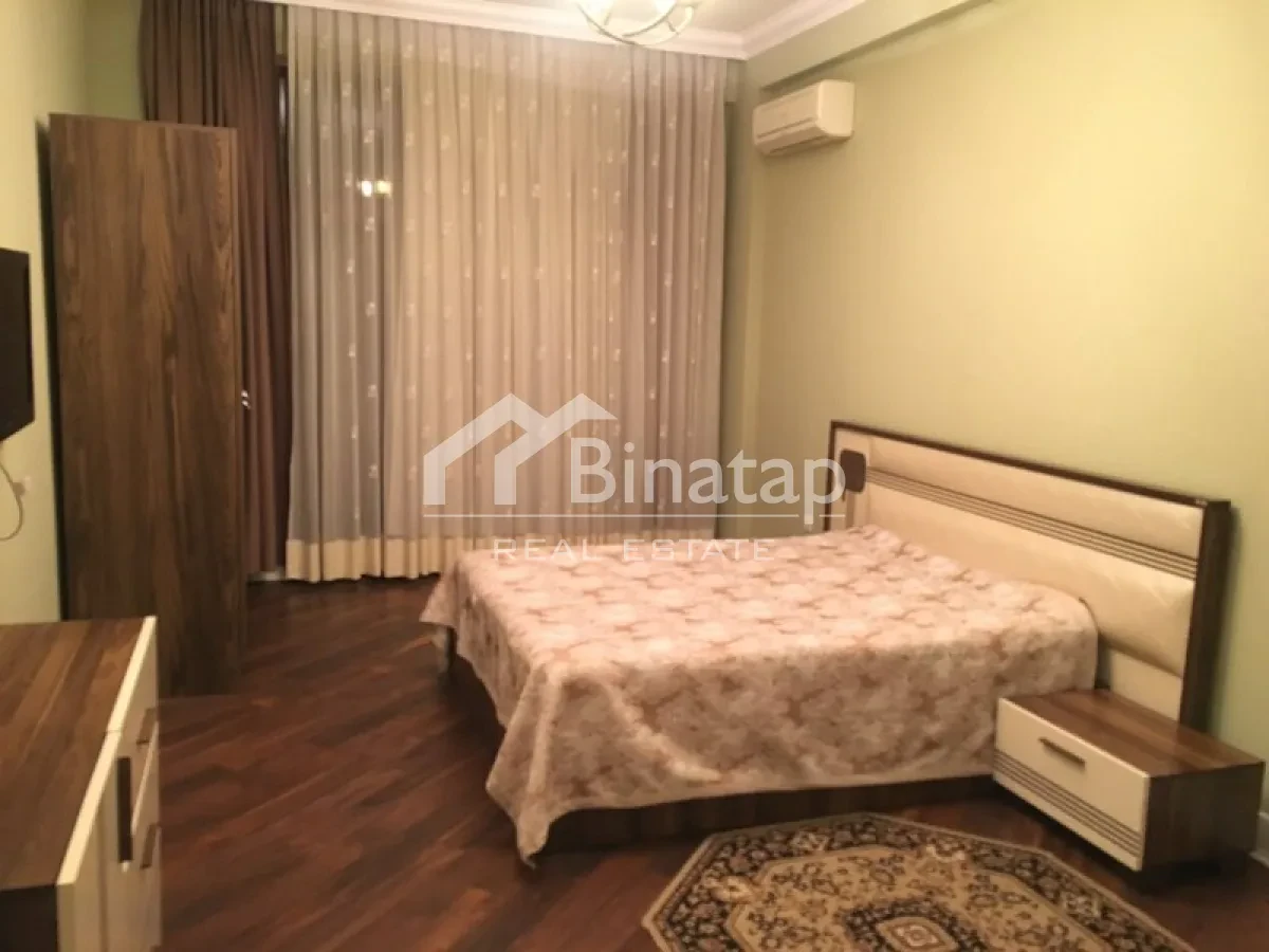 İcarəyə verilir 3 otaqlı yeni tikili 160 m², 28 May m. — şəkil 6