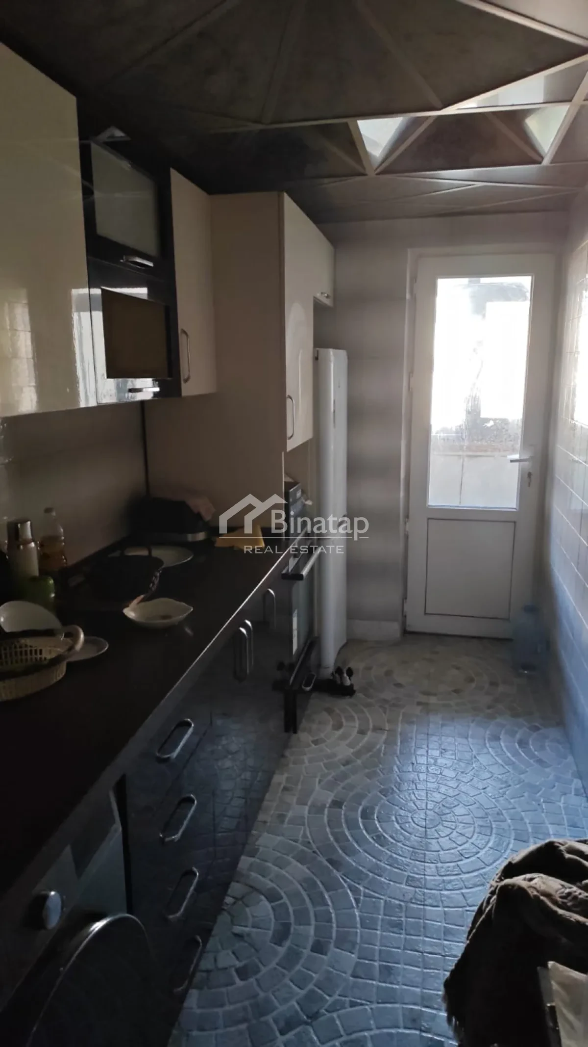 Satılır 3 otaqlı köhnə tikili 70 m², Memar Əcəmi m. — şəkil 7