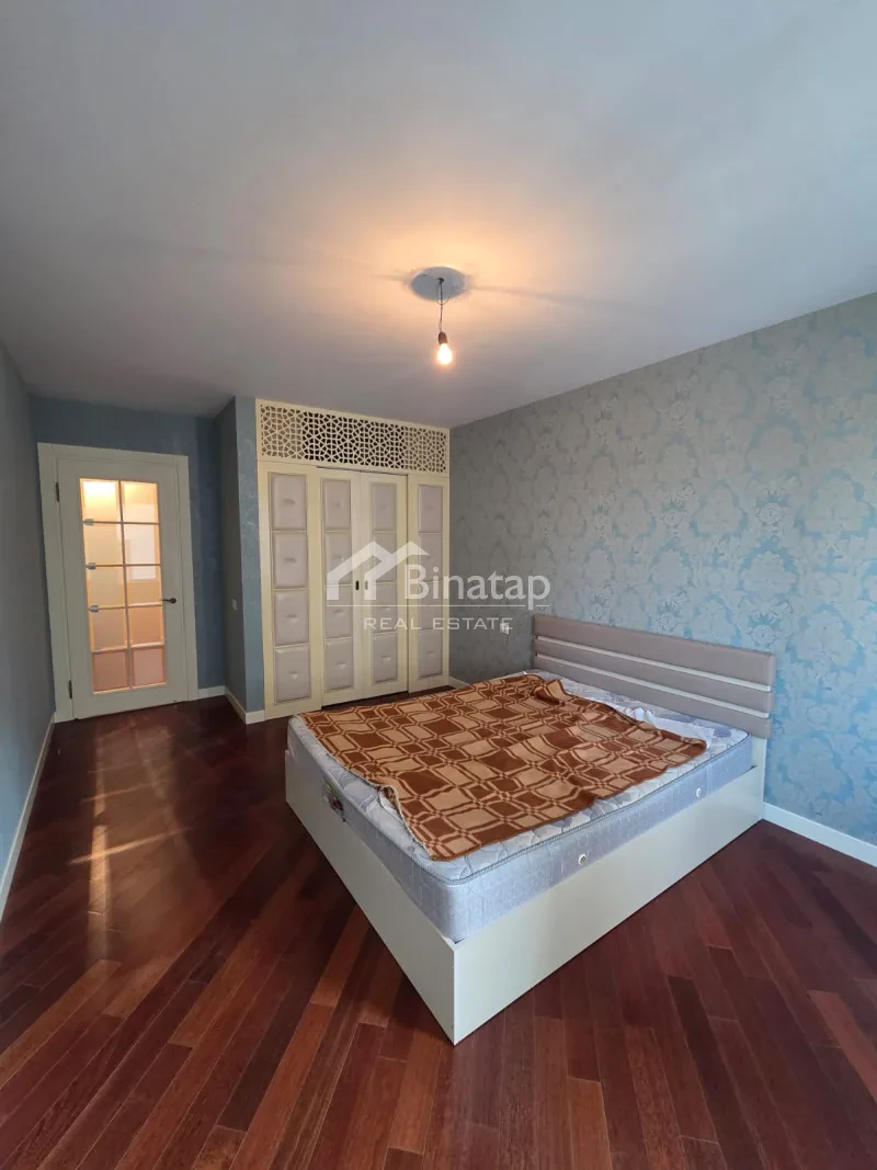 Satılır 2 otaqlı yeni tikili 106 m², 8 Noyabr m. — şəkil 8