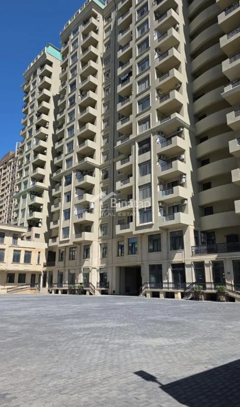 Satılır 4 otaqlı yeni tikili 171 m², Xətai m. — şəkil 2