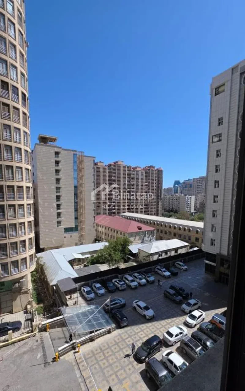 Satılır 4 otaqlı yeni tikili 171 m², Xətai m. — şəkil 3