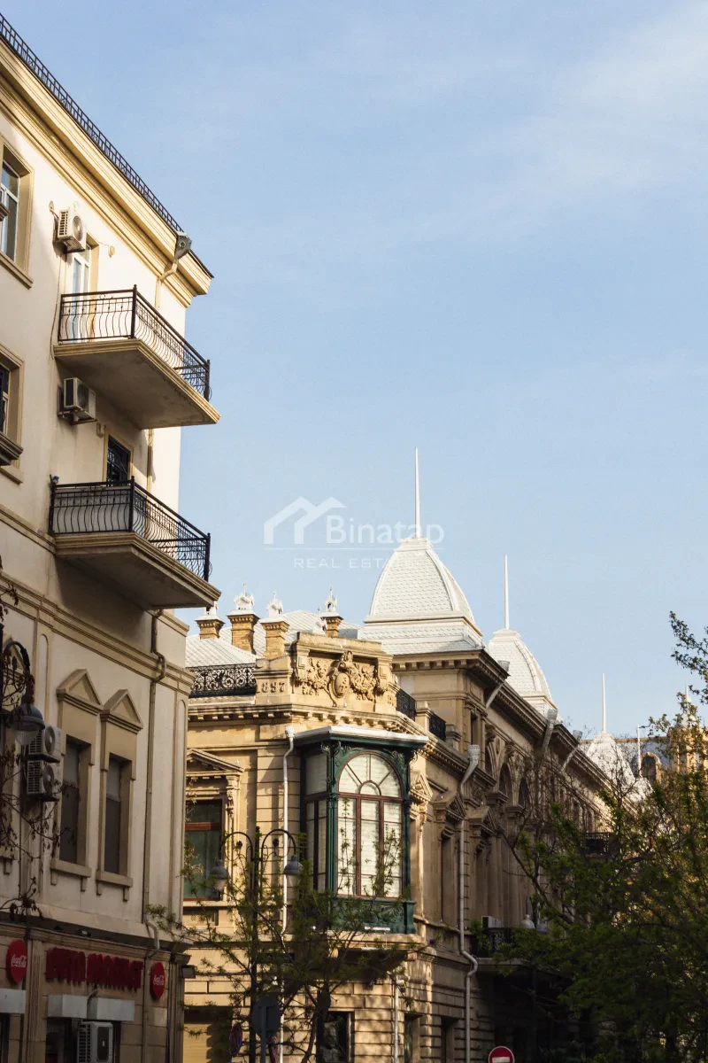 İcarəyə verilir 2 otaqlı köhnə tikili 82 m², Sahil m.