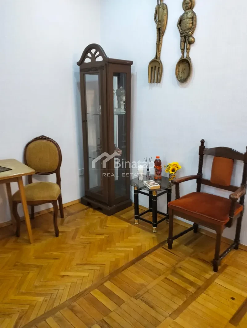 İcarəyə verilir 2 otaqlı köhnə tikili 82 m², Sahil m. — şəkil 13