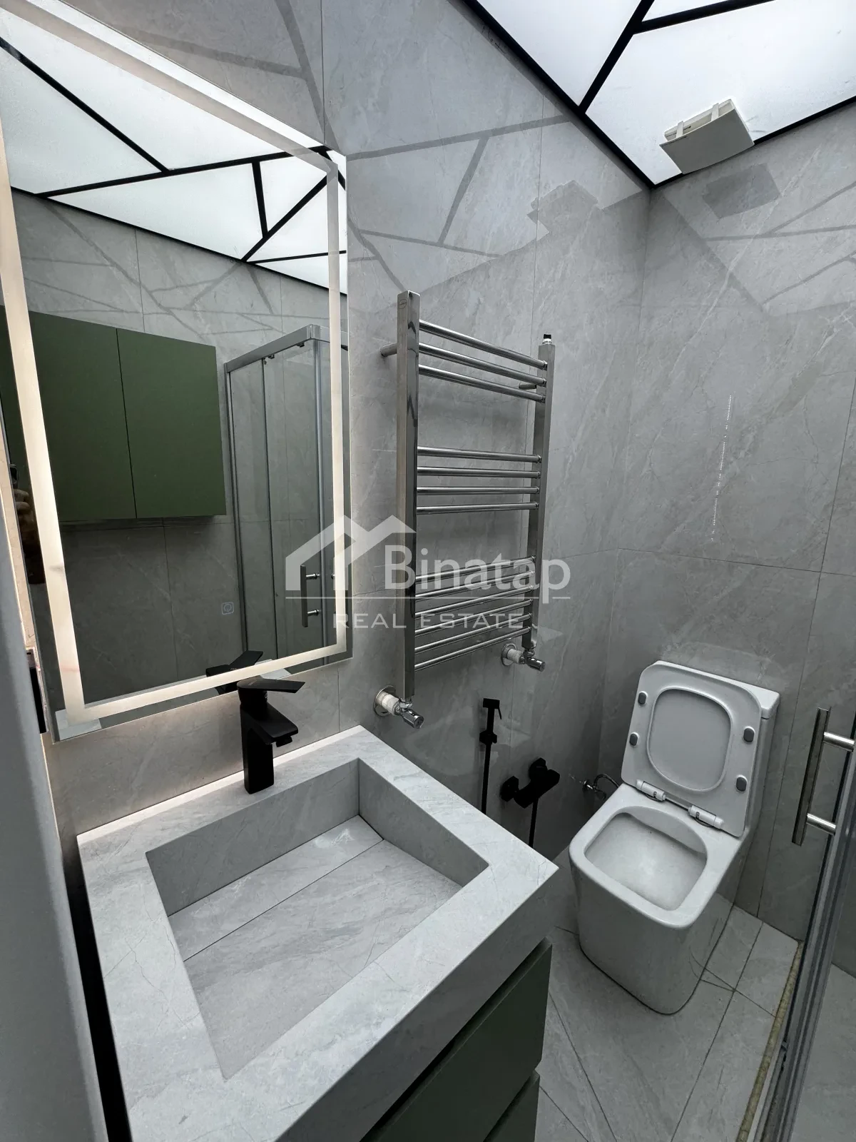 İcarəyə verilir 2 otaqlı yeni tikili 55 m², 8 Noyabr m. — şəkil 2