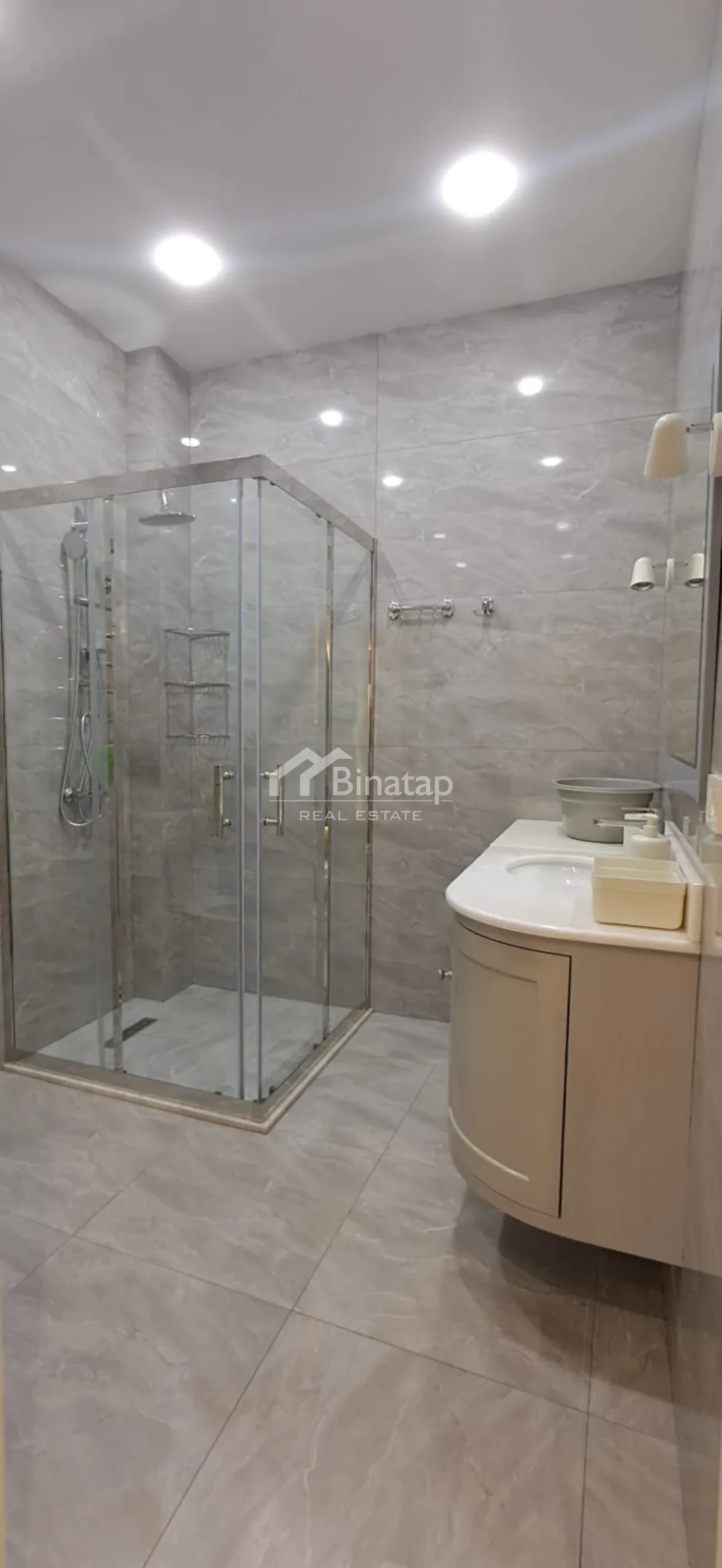 İcarəyə verilir 3 otaqlı yeni tikili 140 m², Nizami m. — şəkil 14