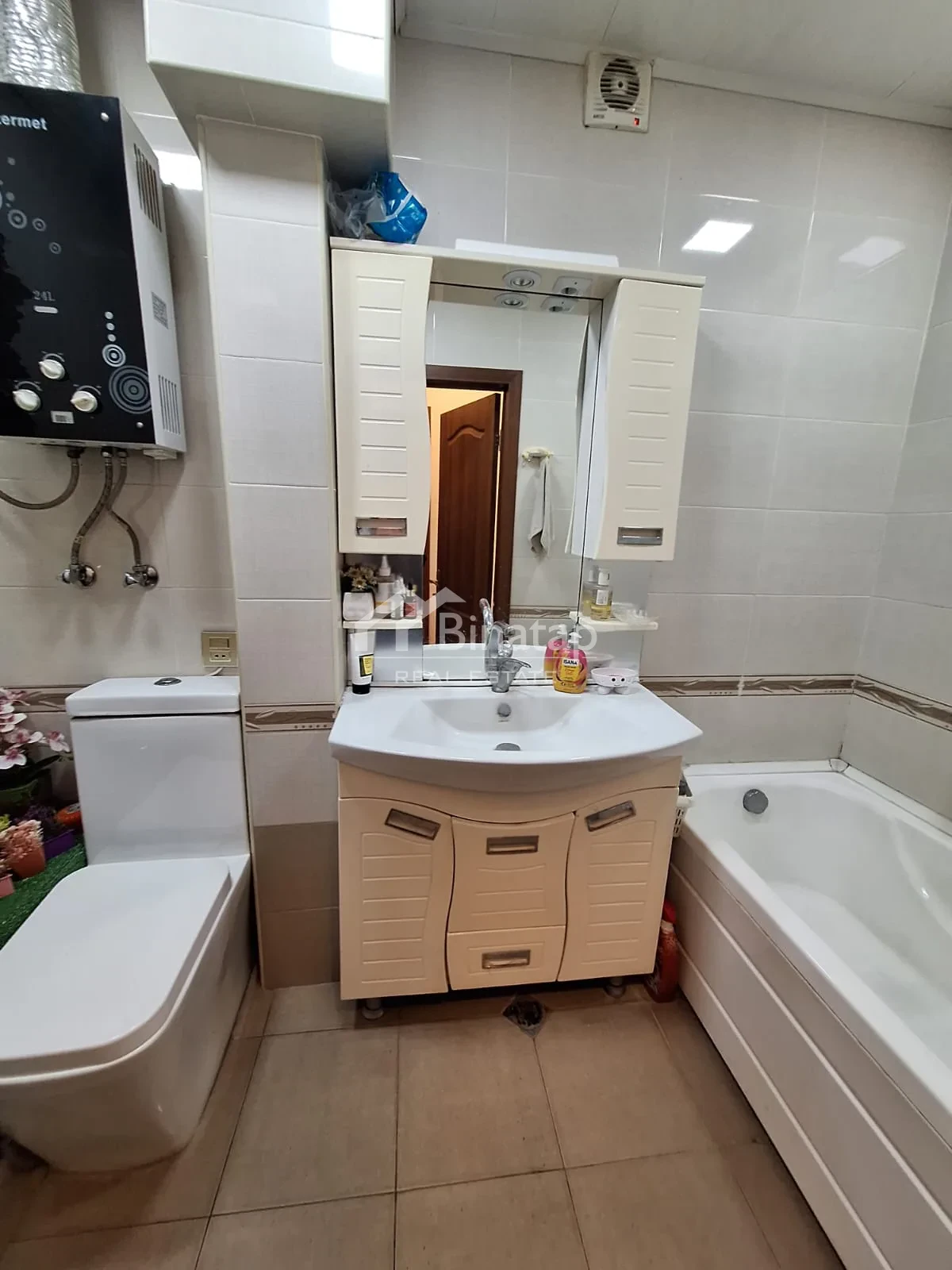 Продаётся 3-комн. квартира 75 м², м. Низами — фото 10