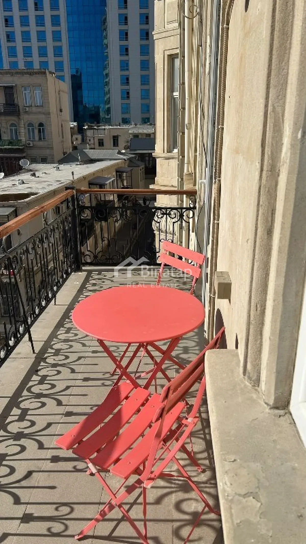 Satılır 3 otaqlı köhnə tikili 108 m², Sahil m. — şəkil 20