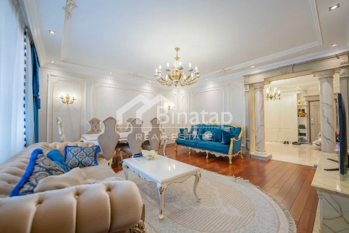 Satılır 3 otaqlı yeni tikili 159 m², 8 Noyabr m. — şəkil 1