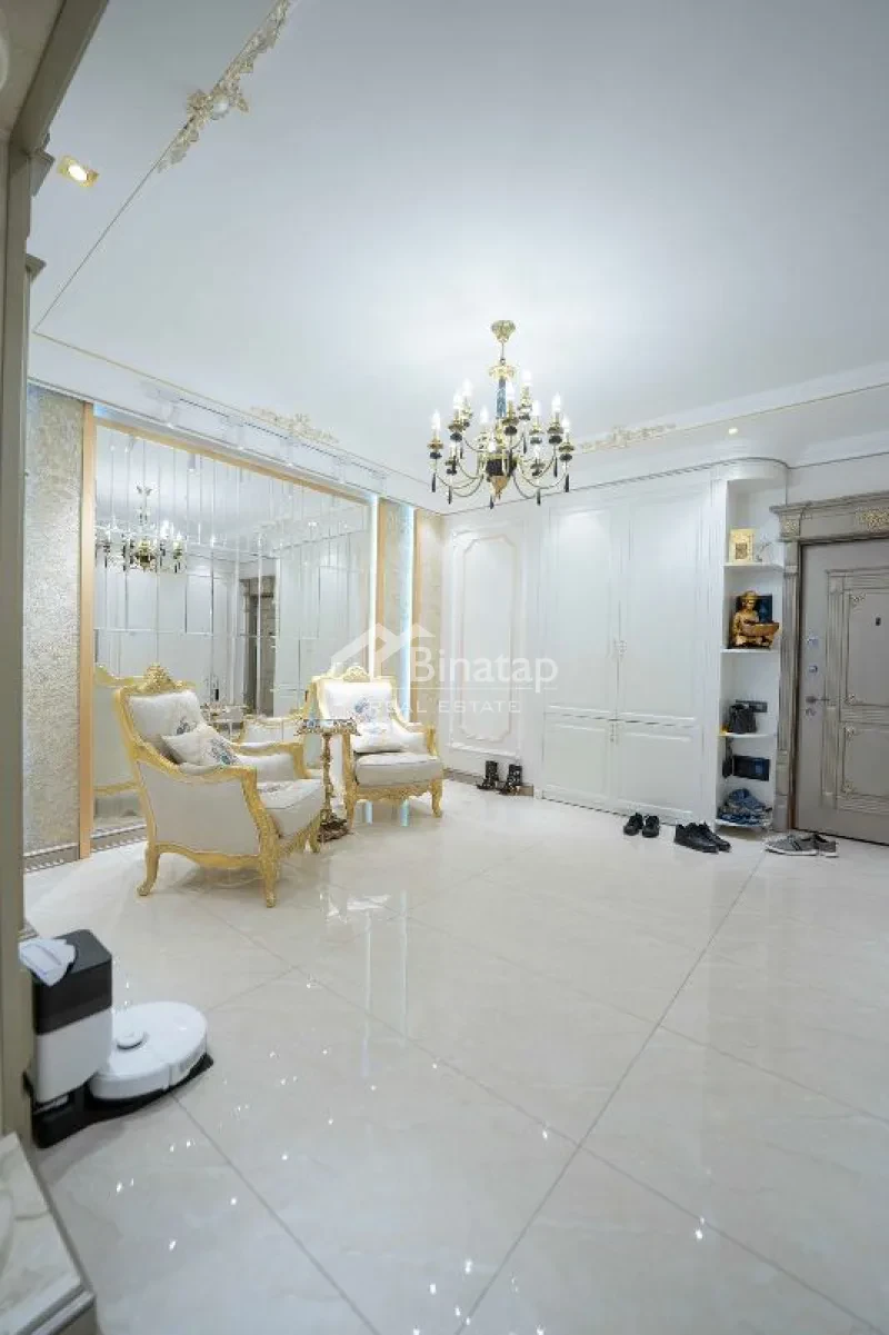 Satılır 3 otaqlı yeni tikili 159 m², 8 Noyabr m. — şəkil 14