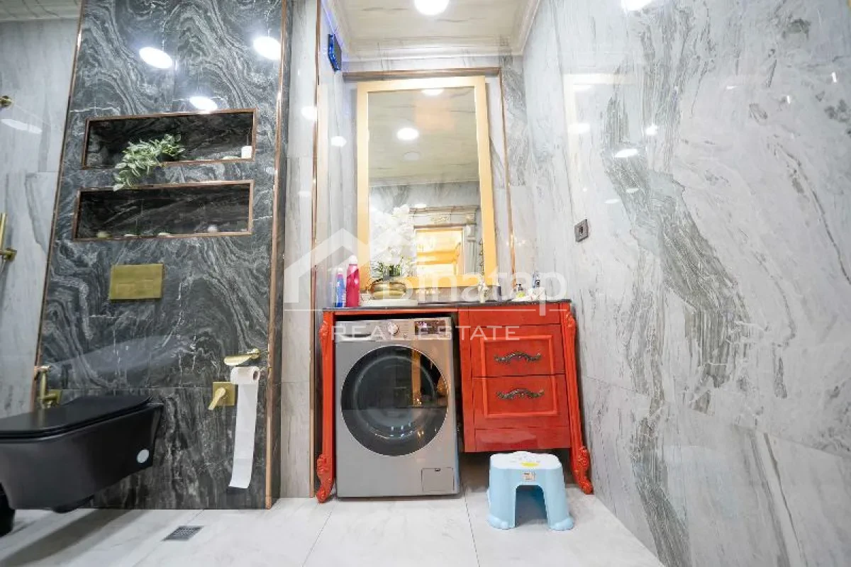 Satılır 3 otaqlı yeni tikili 159 m², 8 Noyabr m. — şəkil 15