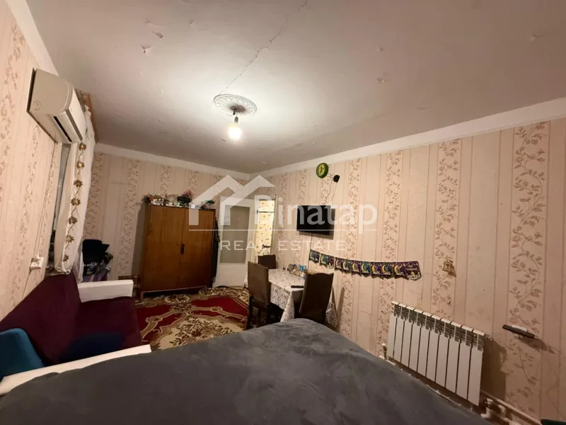 Satılır 2 otaqlı köhnə tikili 42 m², Yasamal r. — şəkil 4