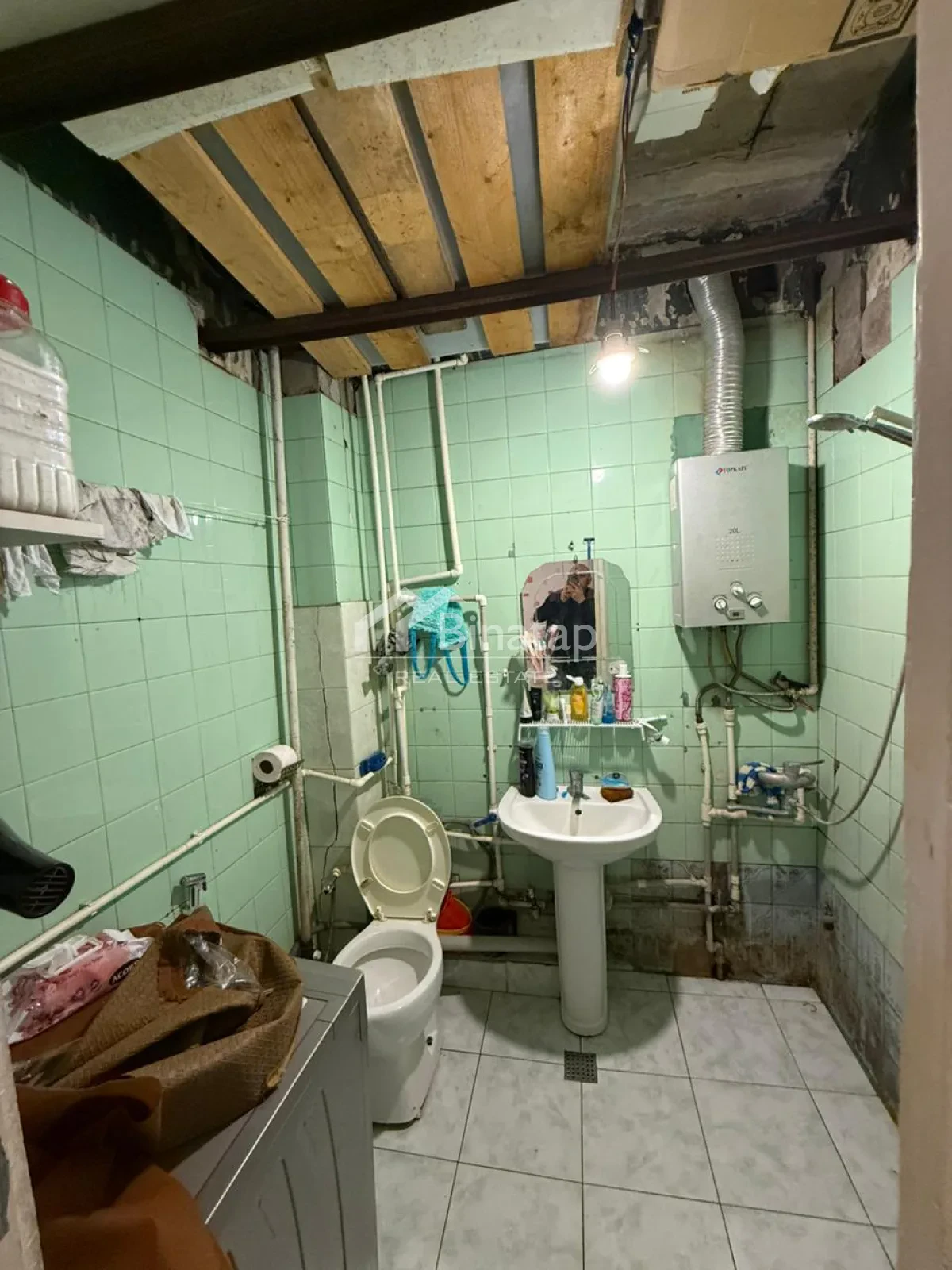 Satılır 2 otaqlı köhnə tikili 42 m², Yasamal r. — şəkil 10