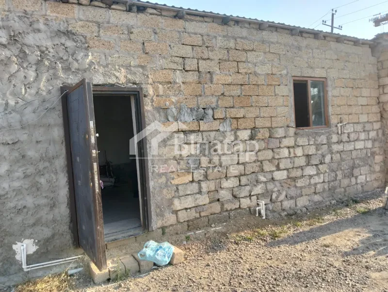 Satılır 1 otaqlı həyət evi / bağ evi 30 m², Xocəsən m.
