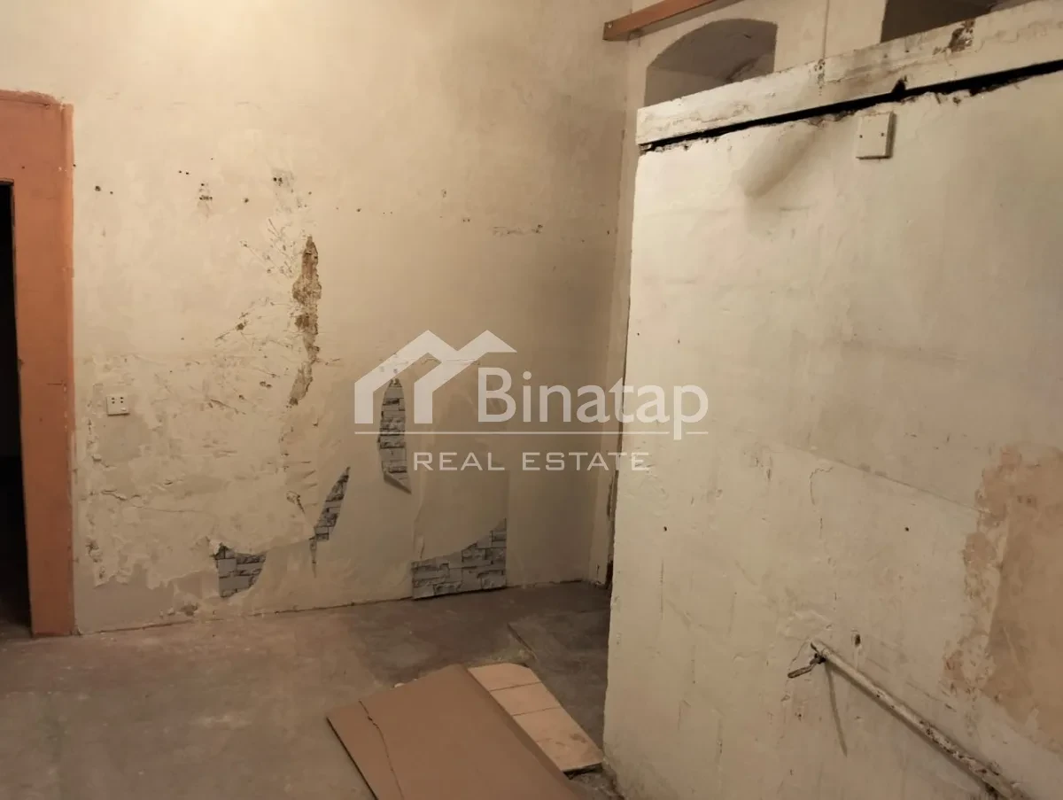 Satılır 2 otaqlı köhnə tikili 30 m², Sahil m. — şəkil 4