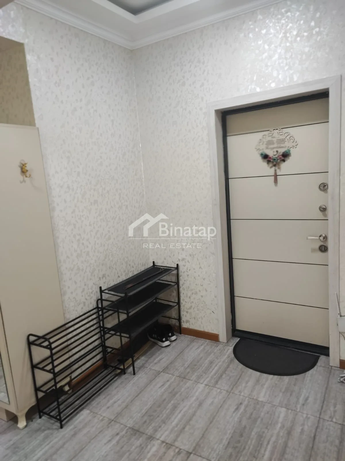 İcarəyə verilir 3 otaqlı yeni tikili 97 m², 28 May m. — şəkil 11