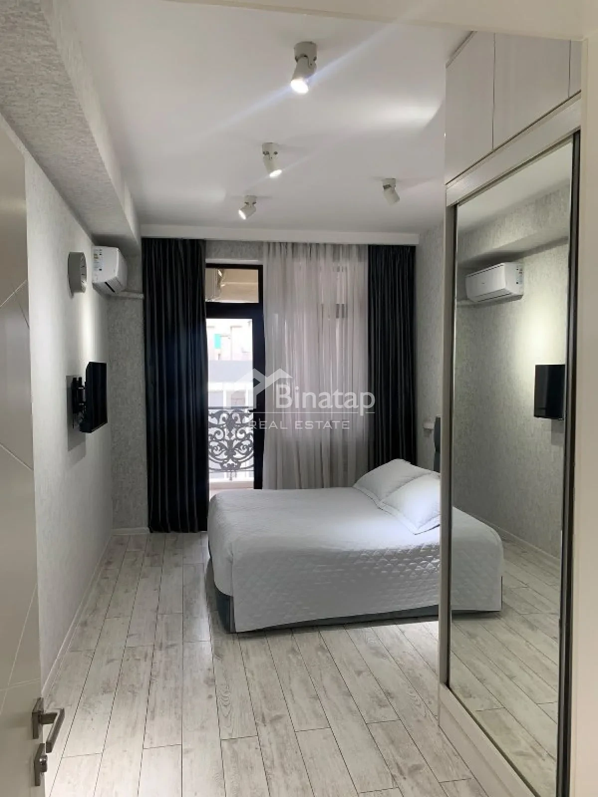 Satılır 2 otaqlı yeni tikili 62 m², 28 May m. — şəkil 5
