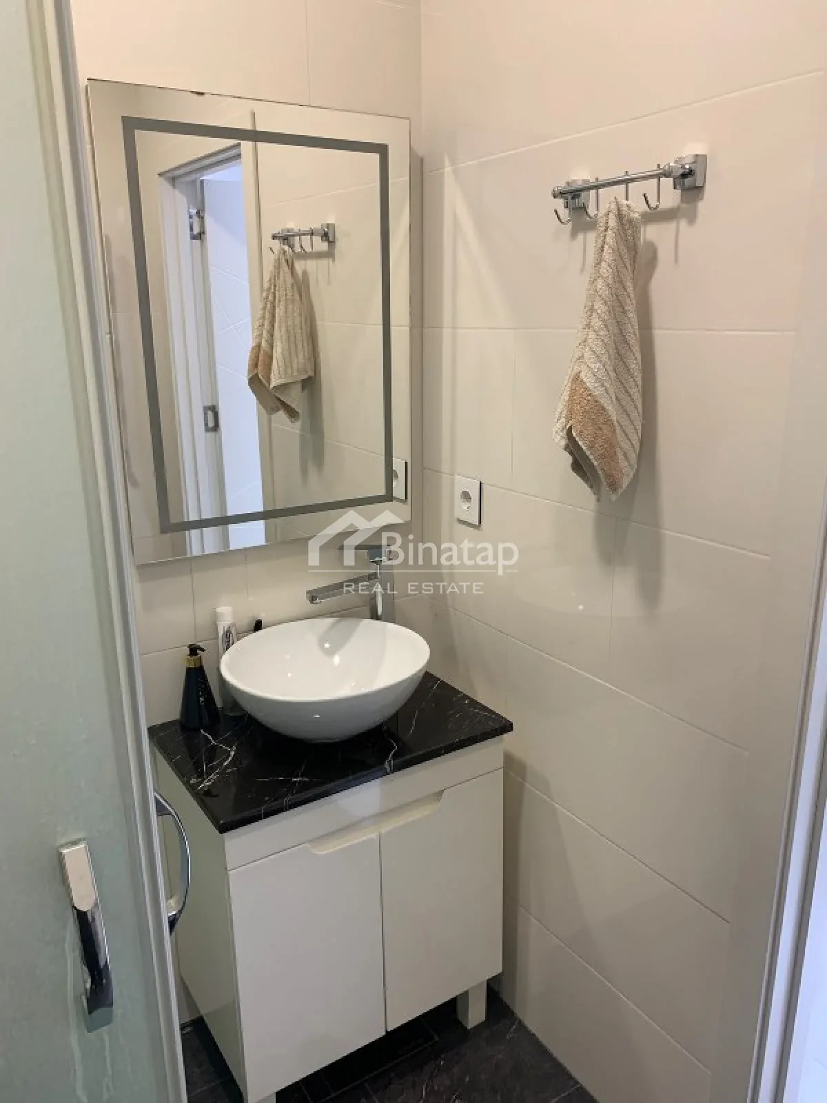 Satılır 2 otaqlı yeni tikili 62 m², 28 May m. — şəkil 10