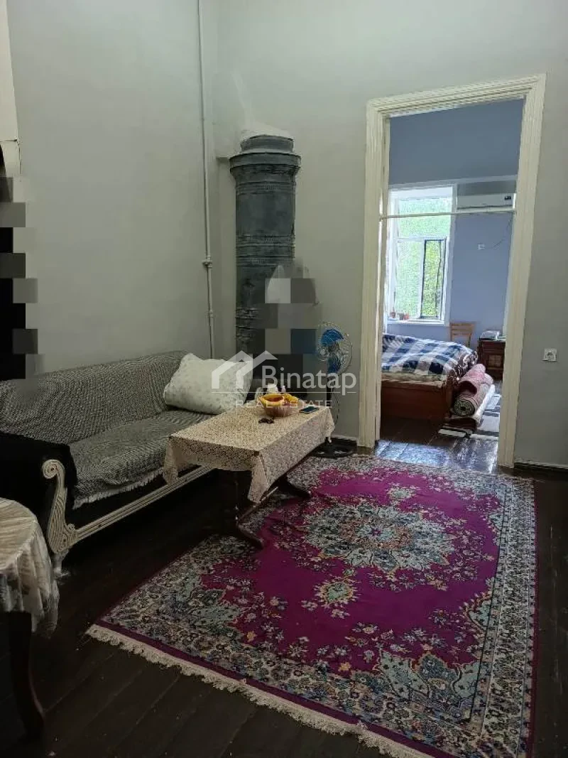 Satılır 2 otaqlı köhnə tikili 47 m², 28 May m. — şəkil 2