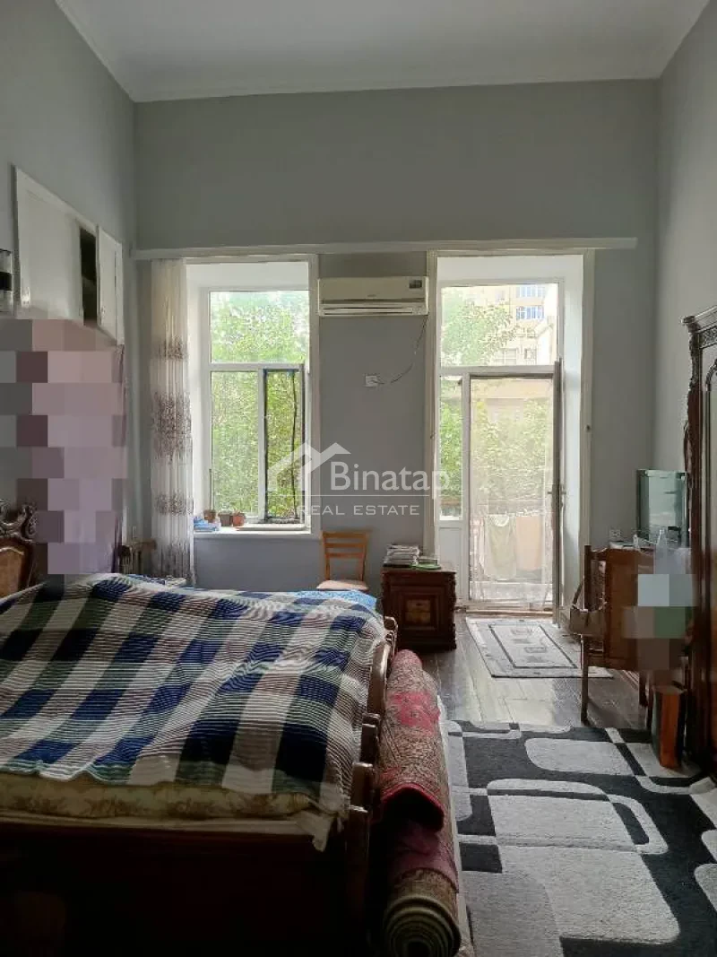Satılır 2 otaqlı köhnə tikili 47 m², 28 May m. — şəkil 3