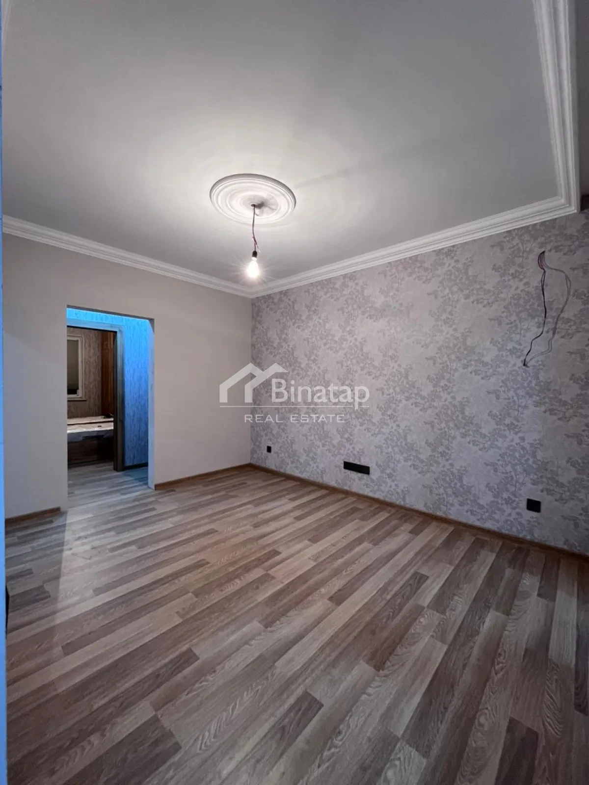 Satılır 2 otaqlı köhnə tikili 50 m², 20 Yanvar m. — şəkil 9