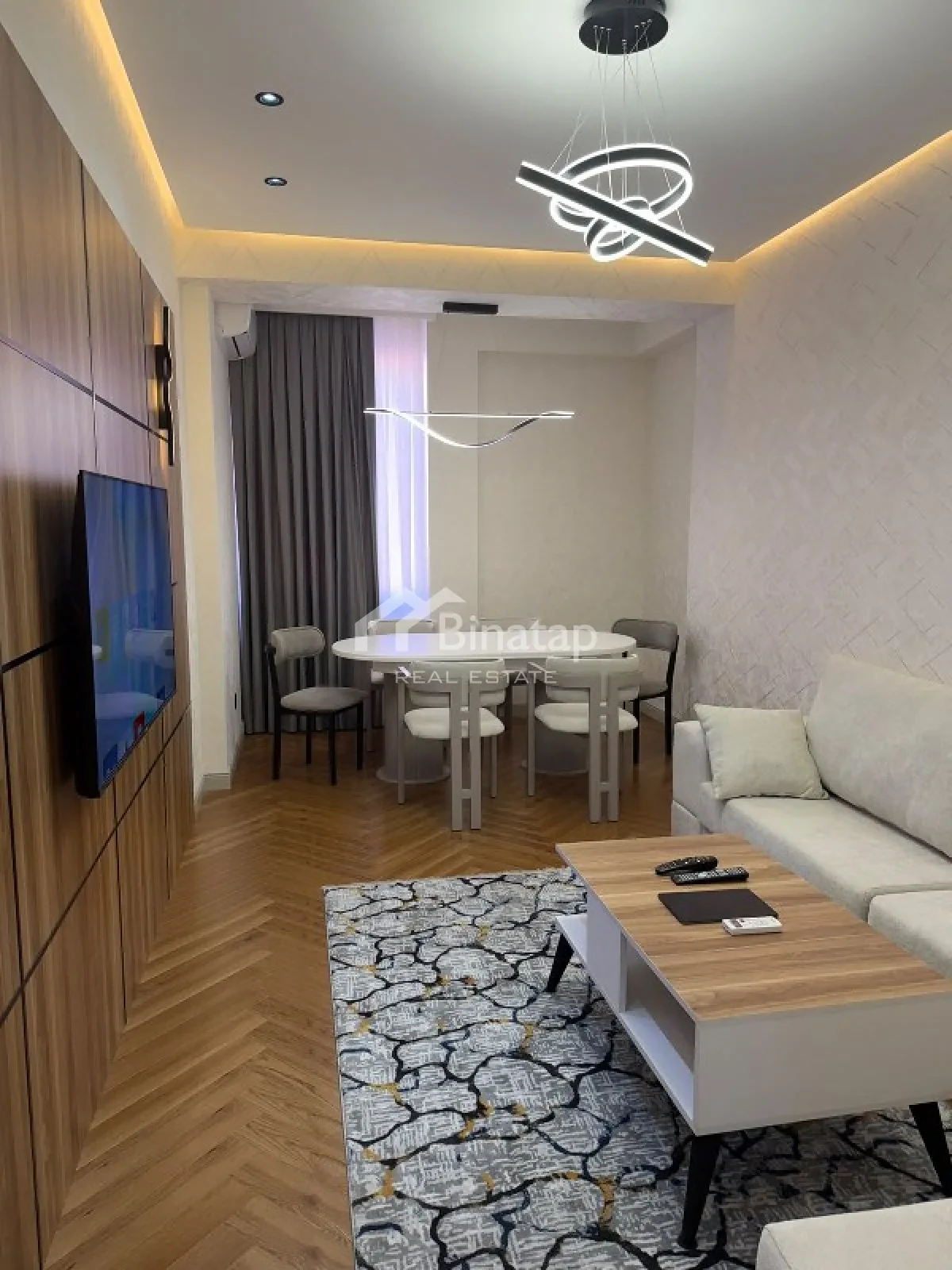 Satılır 2 otaqlı yeni tikili 60 m², 28 May m. — şəkil 1