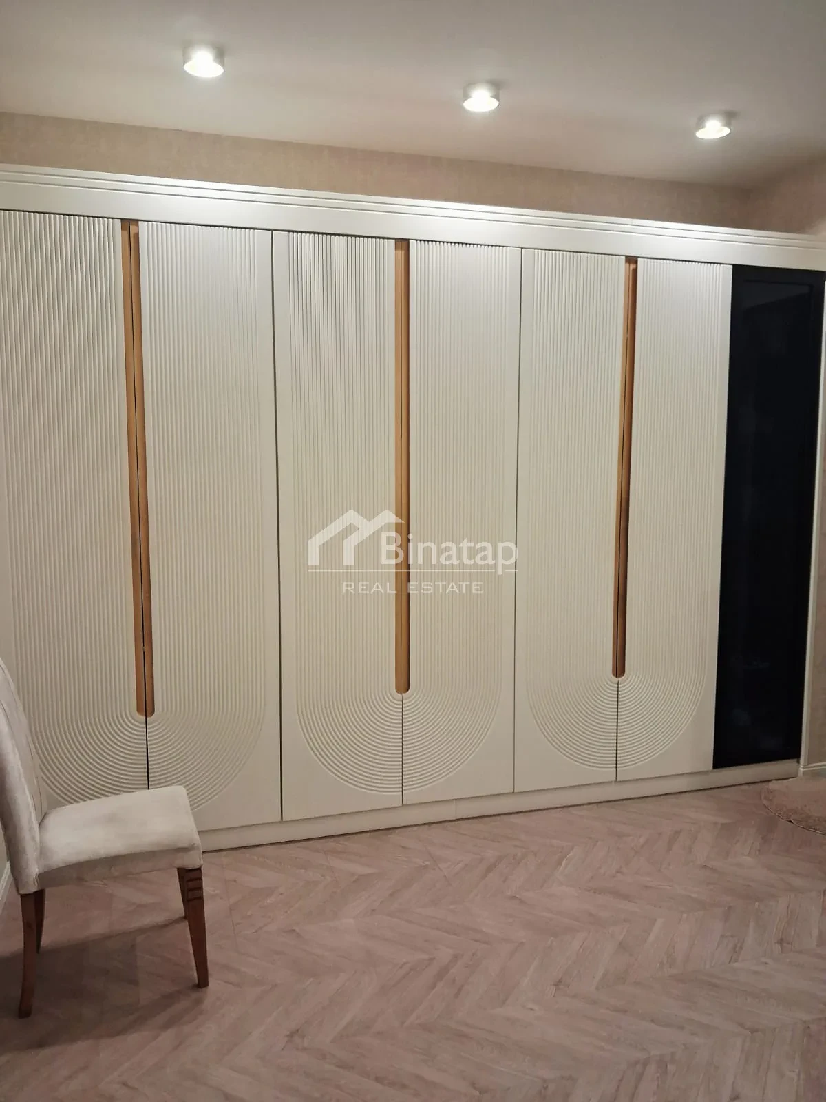 Продаётся 2-комн. новостройка 76 м², м. Хатаи — фото 10