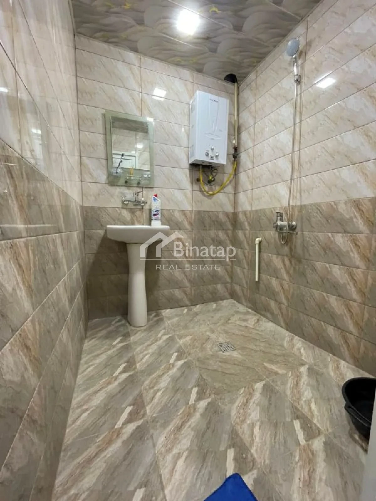 Продаётся 2-комн. квартира 55 м², м. Мемар Аджеми — фото 11