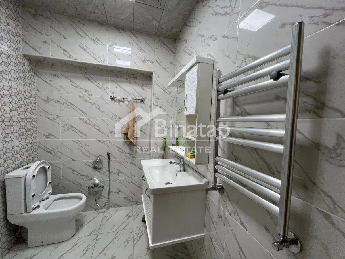 İcarəyə verilir 3 otaqlı yeni tikili 120 m², 28 May m. — şəkil 12