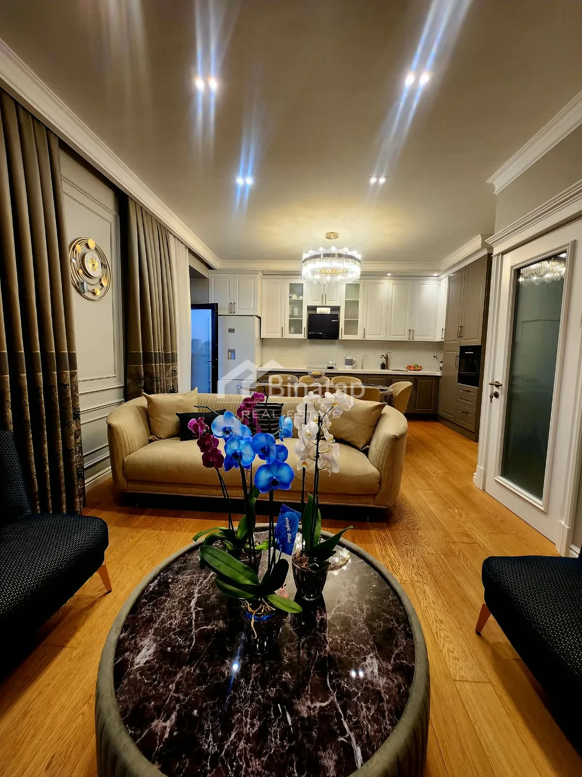 Satılır 3 otaqlı yeni tikili 103 m², 8 Noyabr m. — şəkil 9