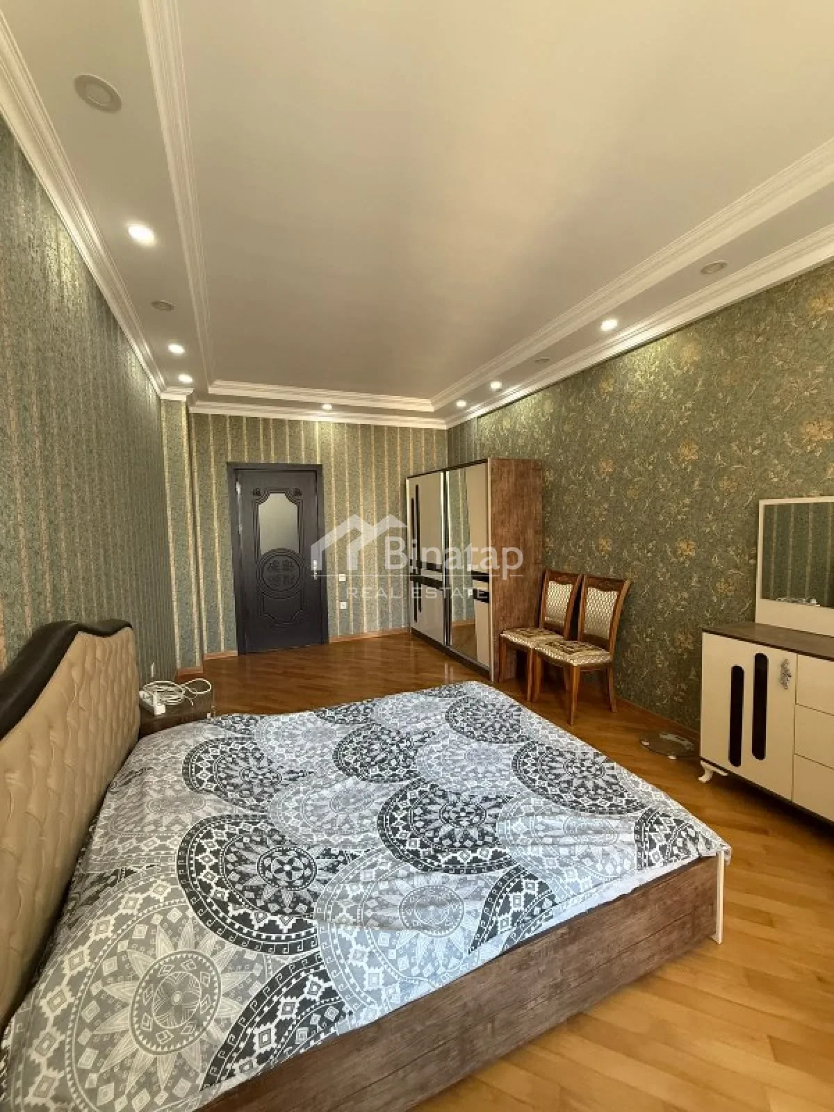 Продаётся 3-комн. новостройка 154 м², м. Элмляр Академиясы — фото 11