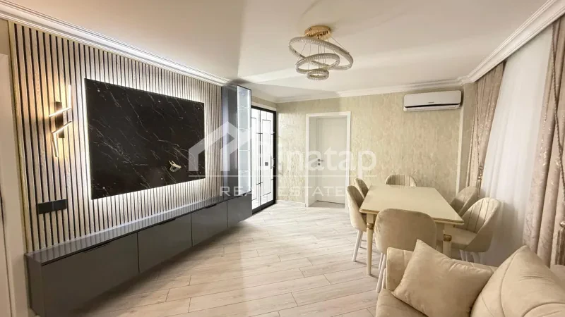 Satılır 3 otaqlı köhnə tikili 75 m², Gənclik m.
