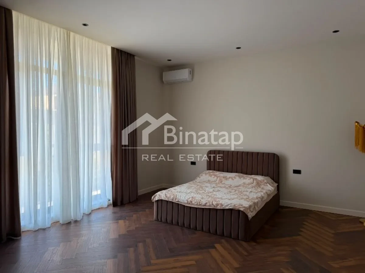 Satılır 12 otaqlı həyət evi / bağ evi 985 m², Badamdar qəs. — şəkil 11