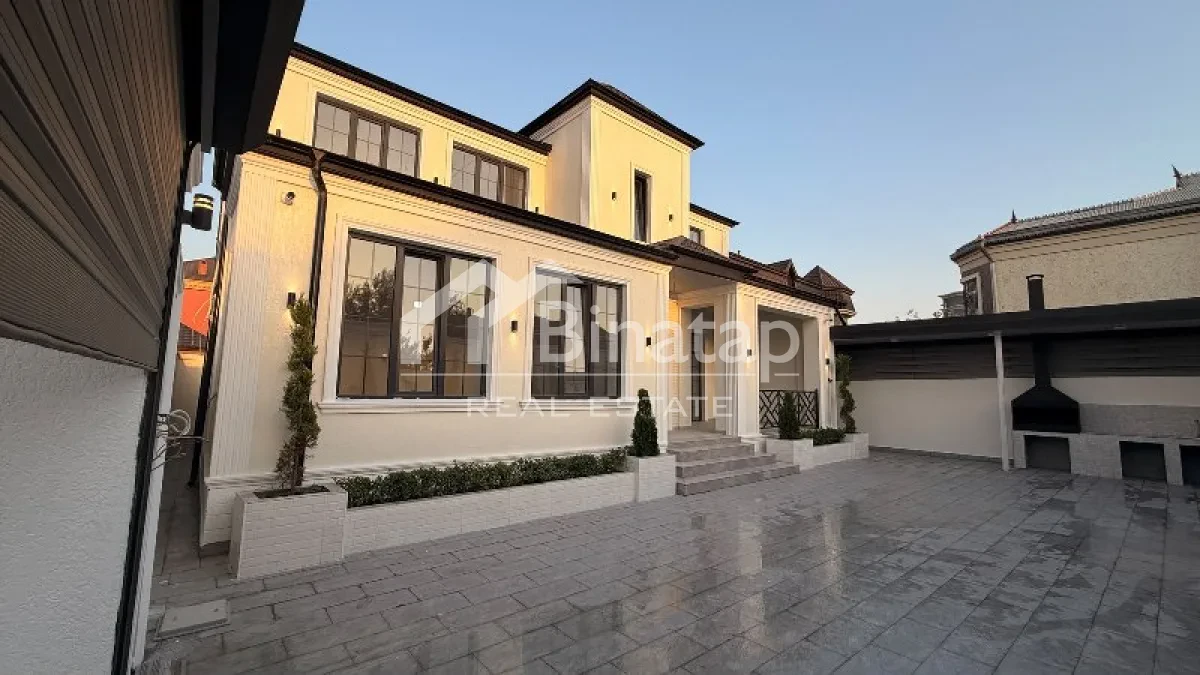Продаётся 5-комн. дом 260 м², м. Ахмедли — фото 1