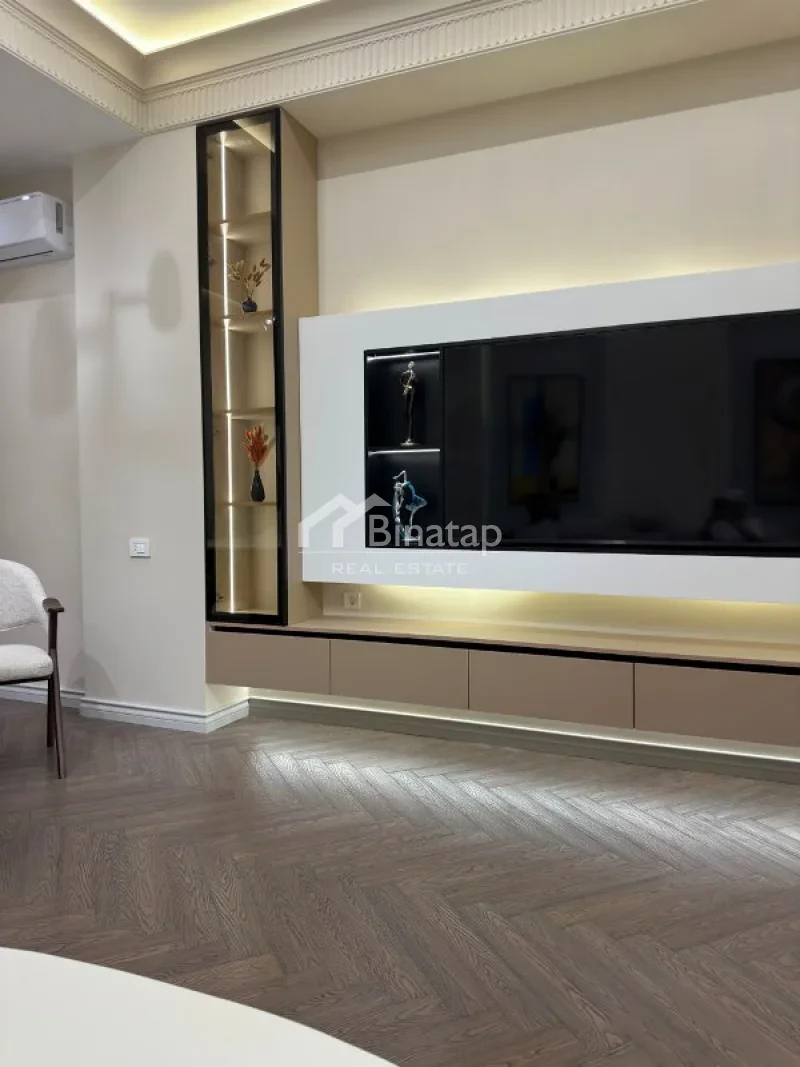 Продаётся 3-комн. новостройка 135 м², м. Низами — фото 4
