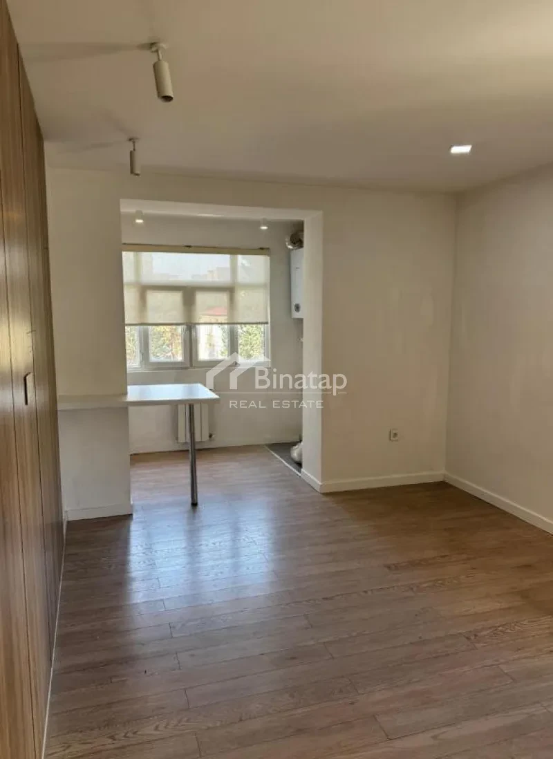 Продаётся 2-комн. квартира 40 м², м. Иншаатчылар — фото 2