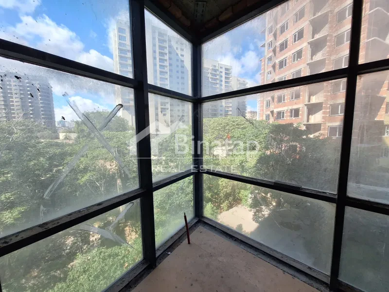 Satılır 4 otaqlı yeni tikili 205 m², 28 May m. — şəkil 4