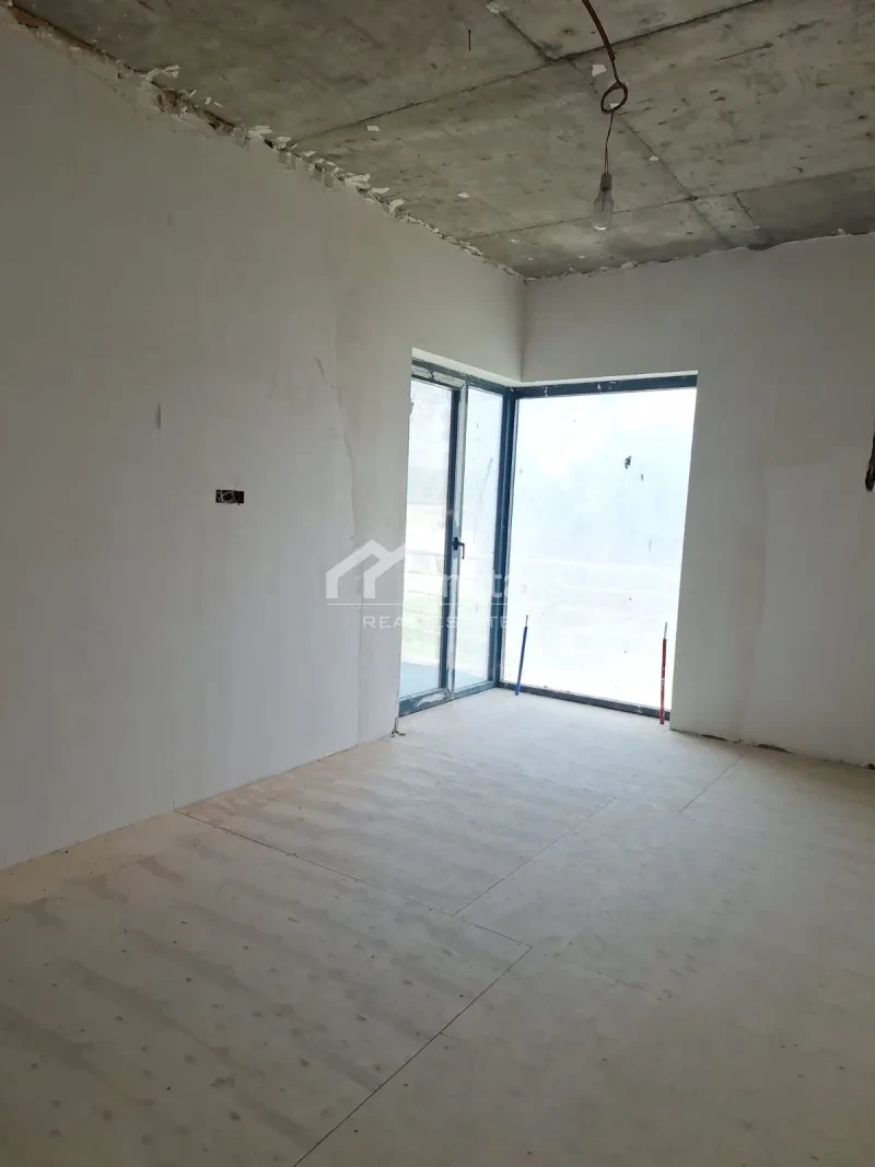 Satılır 4 otaqlı yeni tikili 205 m², 28 May m. — şəkil 8