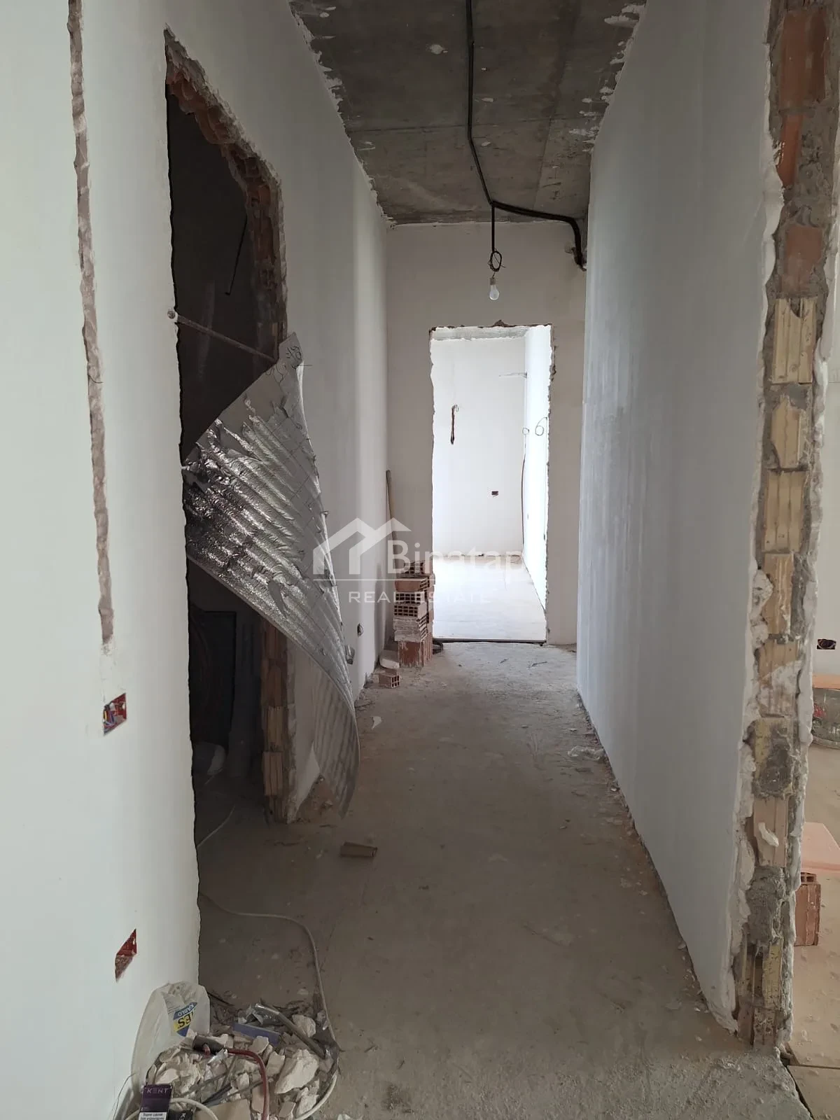 Satılır 4 otaqlı yeni tikili 205 m², 28 May m. — şəkil 16
