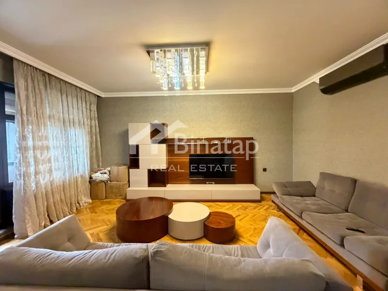 Satılır 4 otaqlı köhnə tikili 90 m², Bakıxanov qəs. — şəkil 5