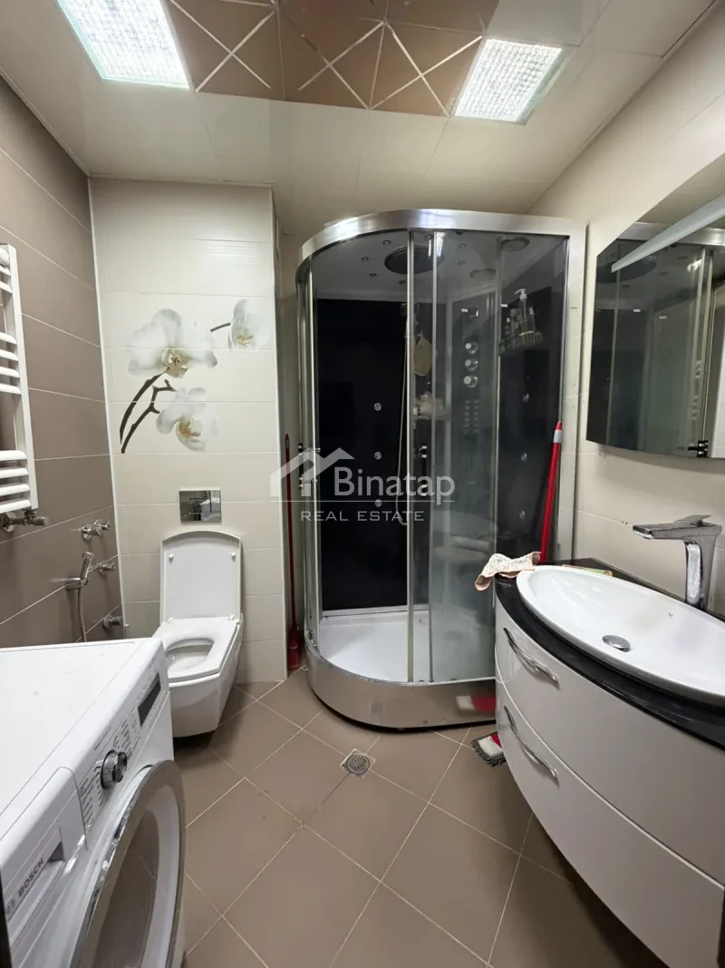 Satılır 4 otaqlı köhnə tikili 90 m², Bakıxanov qəs. — şəkil 11