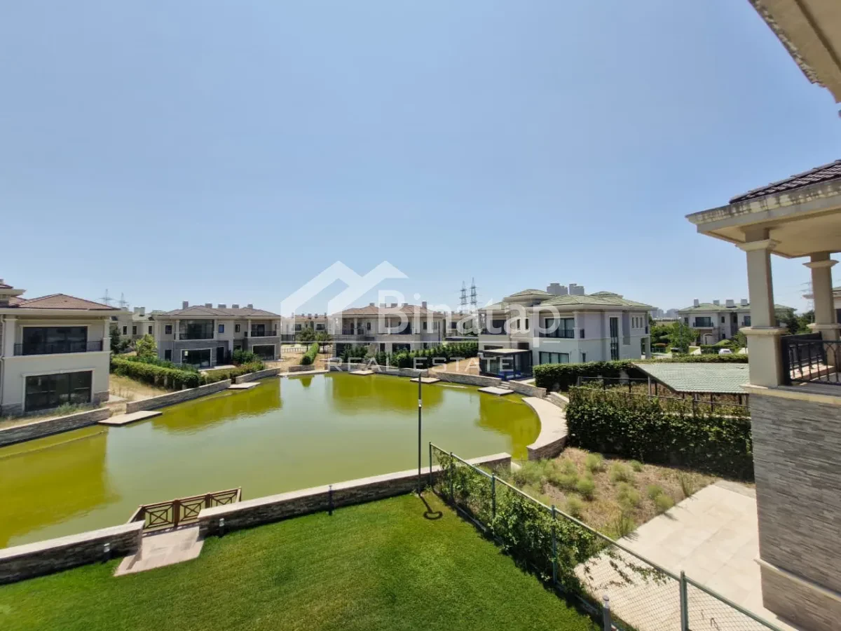 Satılır 4 otaqlı həyət evi / bağ evi 350 m², Koroğlu m. — şəkil 17