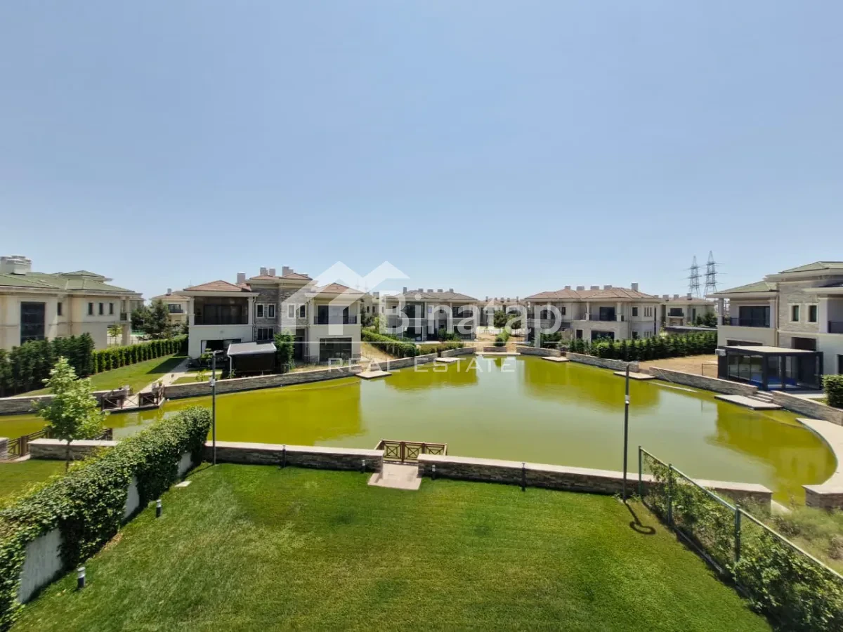 Satılır 4 otaqlı həyət evi / bağ evi 350 m², Koroğlu m. — şəkil 18