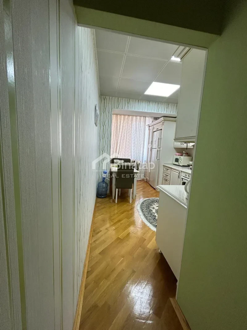 Satılır 2 otaqlı köhnə tikili 52 m², Elmlər Akademiyası m. — şəkil 5